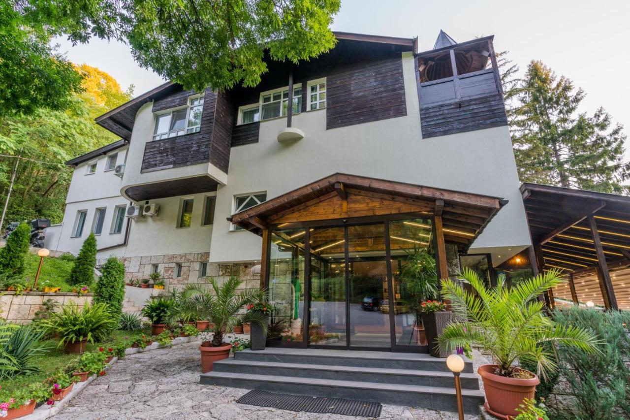 Family Park Hotel Kyoshkove ชูเมน ภายนอก รูปภาพ