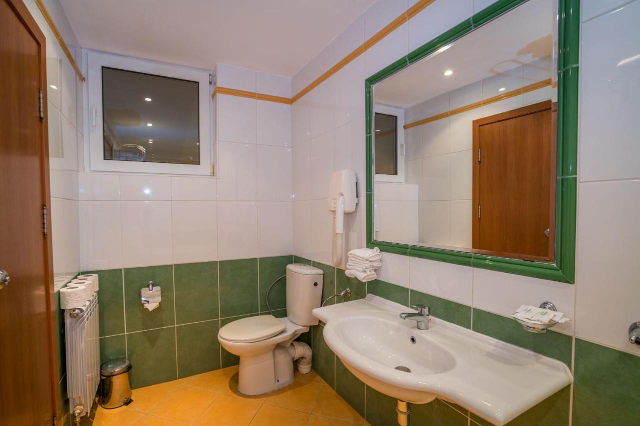 Family Park Hotel Kyoshkove ชูเมน ภายนอก รูปภาพ
