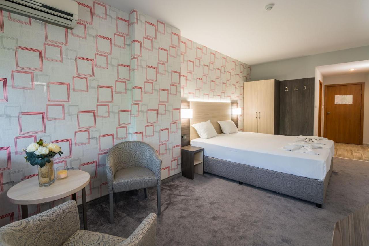 Family Park Hotel Kyoshkove ชูเมน ภายนอก รูปภาพ